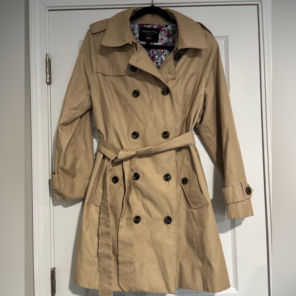 London Fog Women's Beige Trench Coat Petite XL